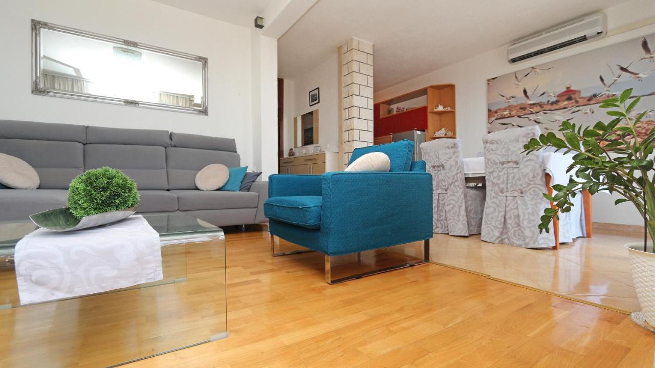 Apartments Emilija Makarska Eksteriør bilde