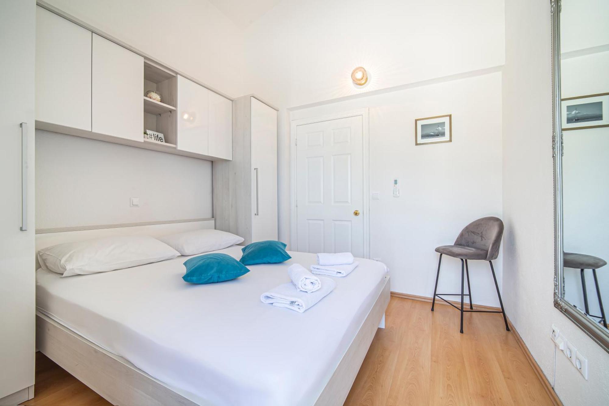 Apartments Emilija Makarska Eksteriør bilde