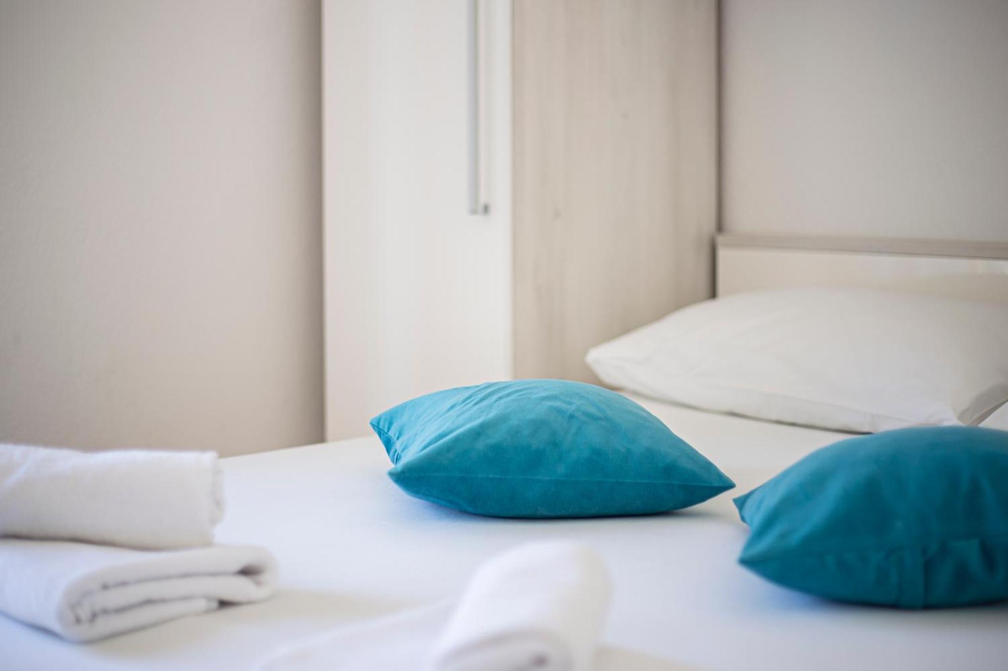Apartments Emilija Makarska Eksteriør bilde