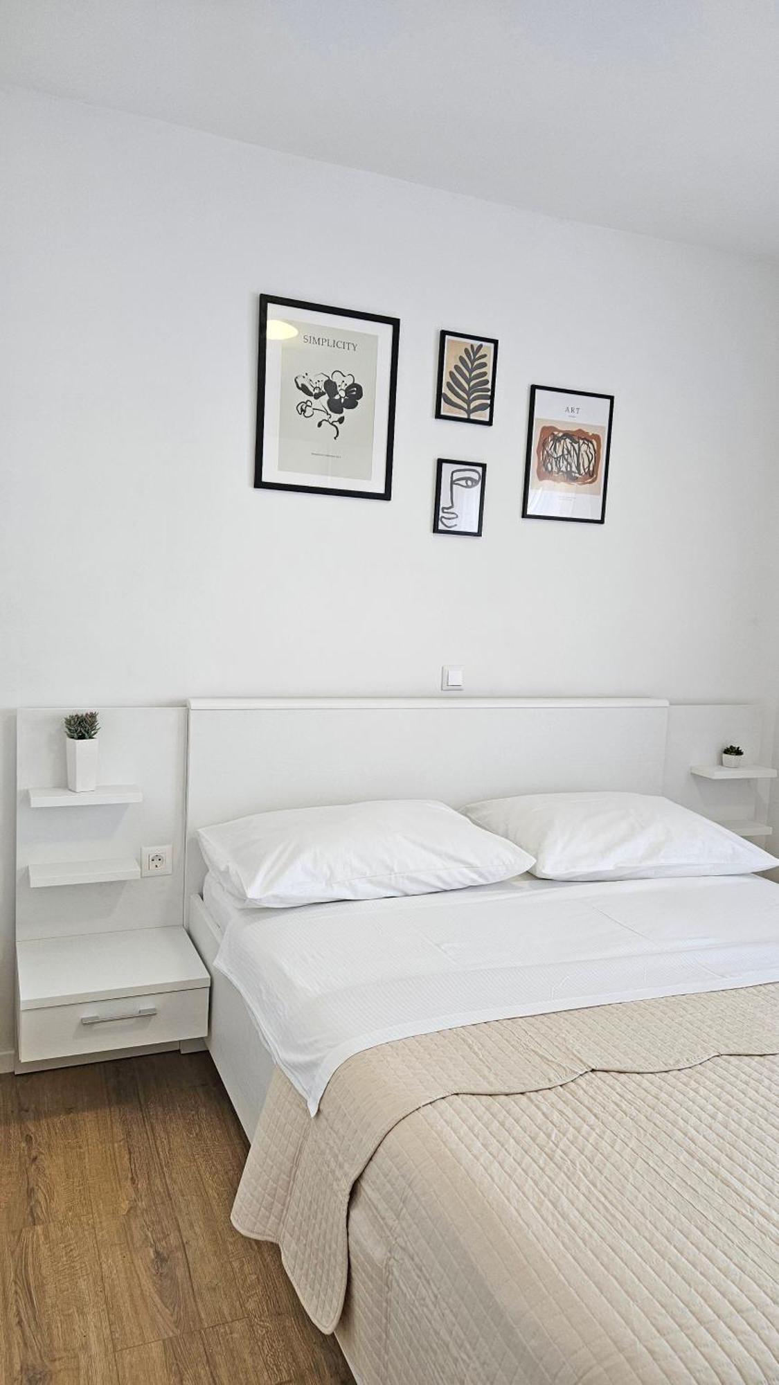 Apartments Emilija Makarska Eksteriør bilde