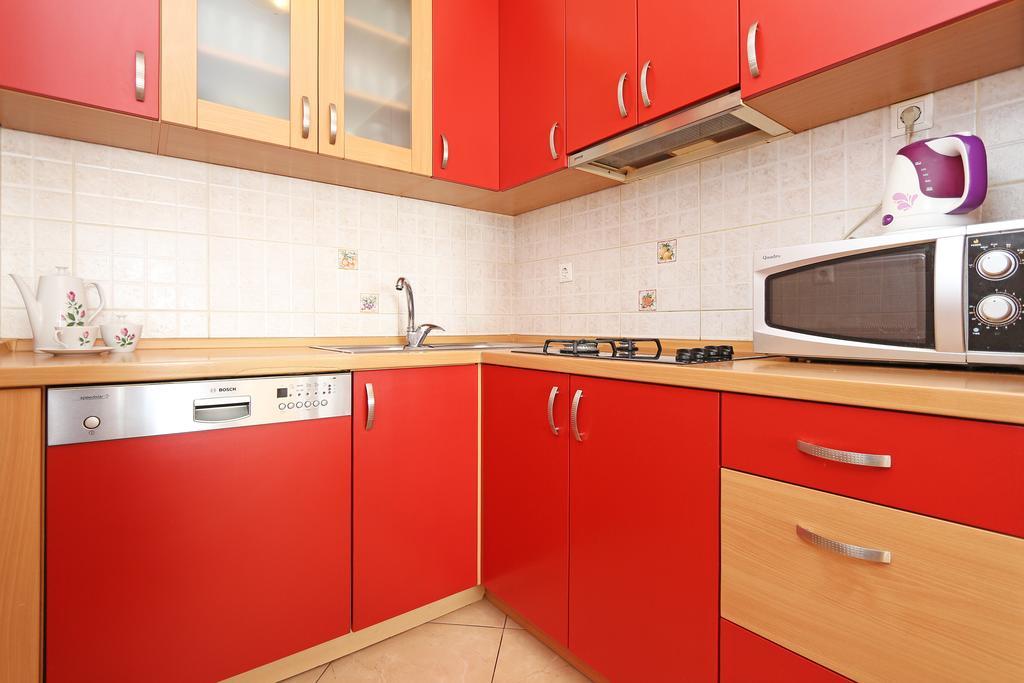 Apartments Emilija Makarska Eksteriør bilde